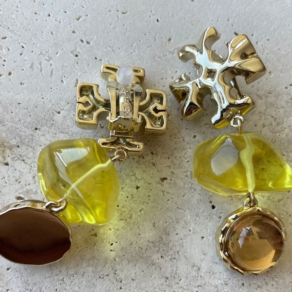 Tory Burch Logo Drop Earrings Gold Tone Yellow Amber Stone Dangle Statement